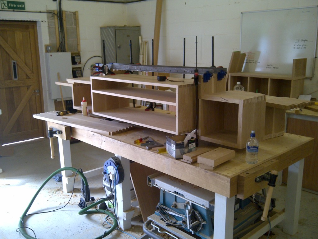 Handmade oak furniture. Living room fitted furniture.